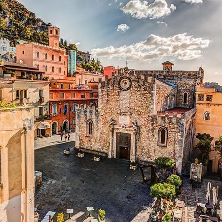 Appartamento Da Nella Giardini Naxos Luaran gambar