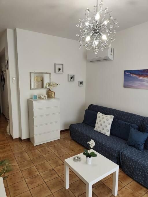 Appartamento Da Nella Giardini Naxos Luaran gambar