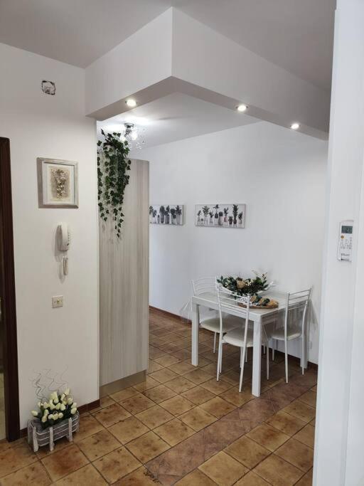 Appartamento Da Nella Giardini Naxos Luaran gambar